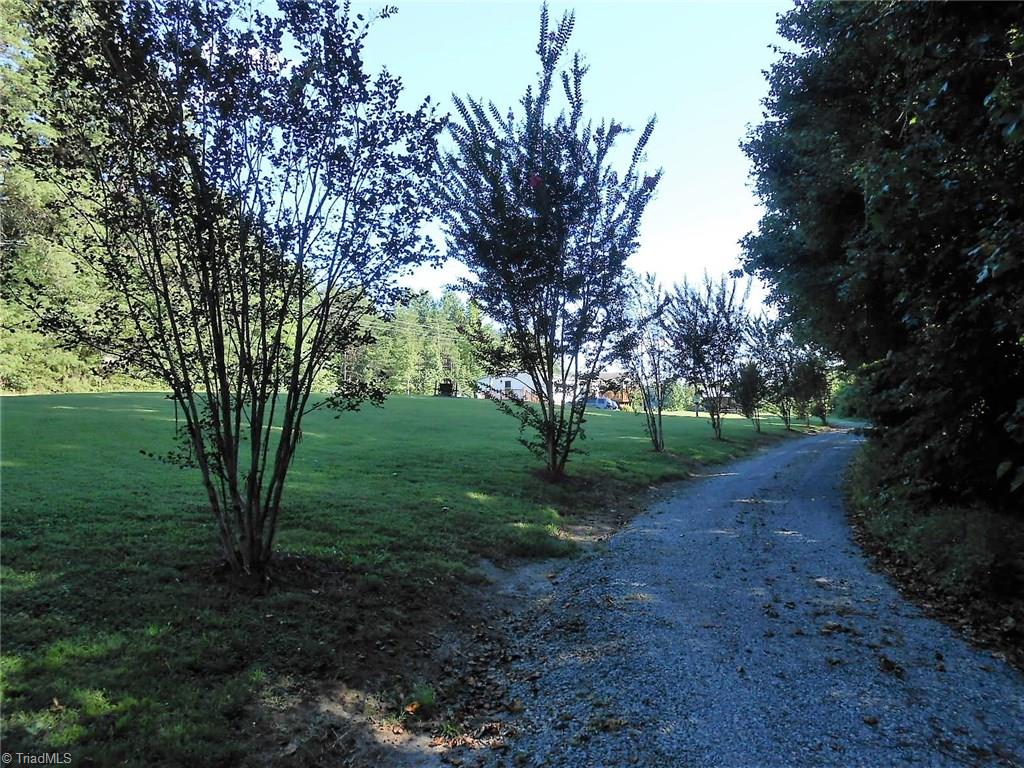 245 Pennington Road Reidsville, NC 27320 - Photo 5 of 30 Gallery Image 5