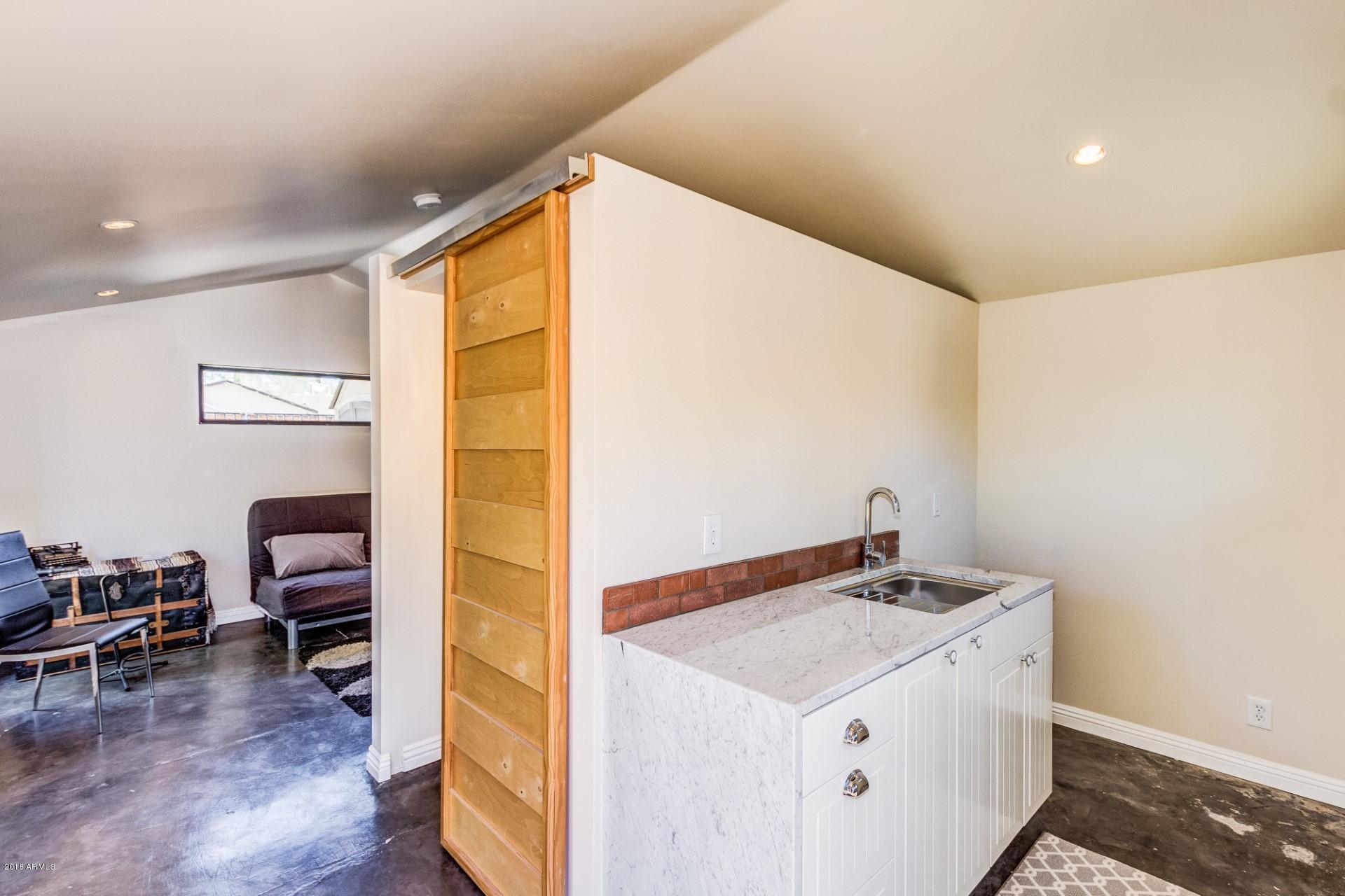1318 East Almeria Road Phoenix, AZ 85006 - Photo 24 of 35 01b847f5dc88dc6a3e04e61942d63b10
