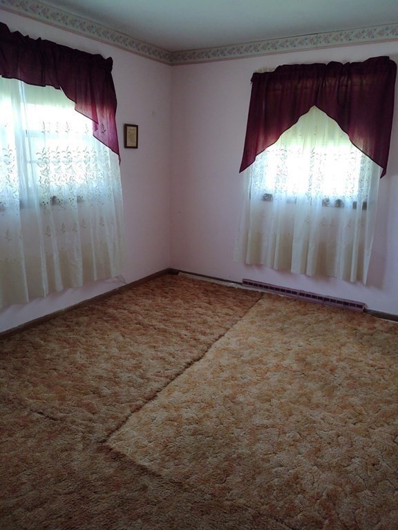 179 Raven Road Lowell, MA 01852 - Photo 3 of 10 Gallery Image 3