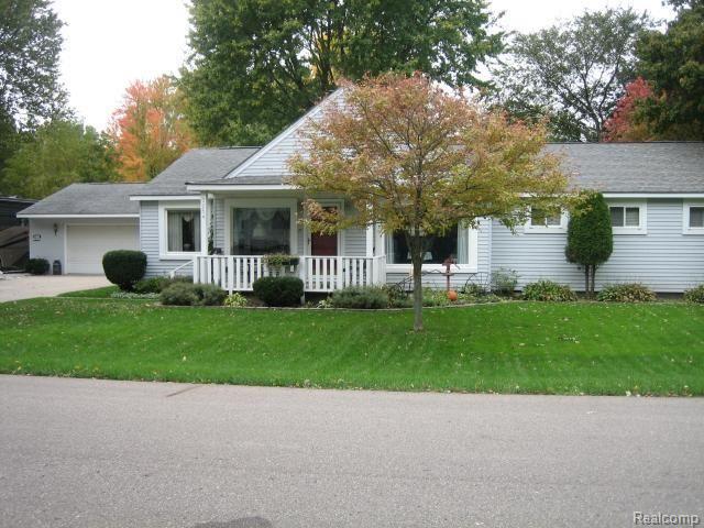 3254 Longview Avenue Rochester, MI 48307 - Photo 2 of 12 CAK56P1Y