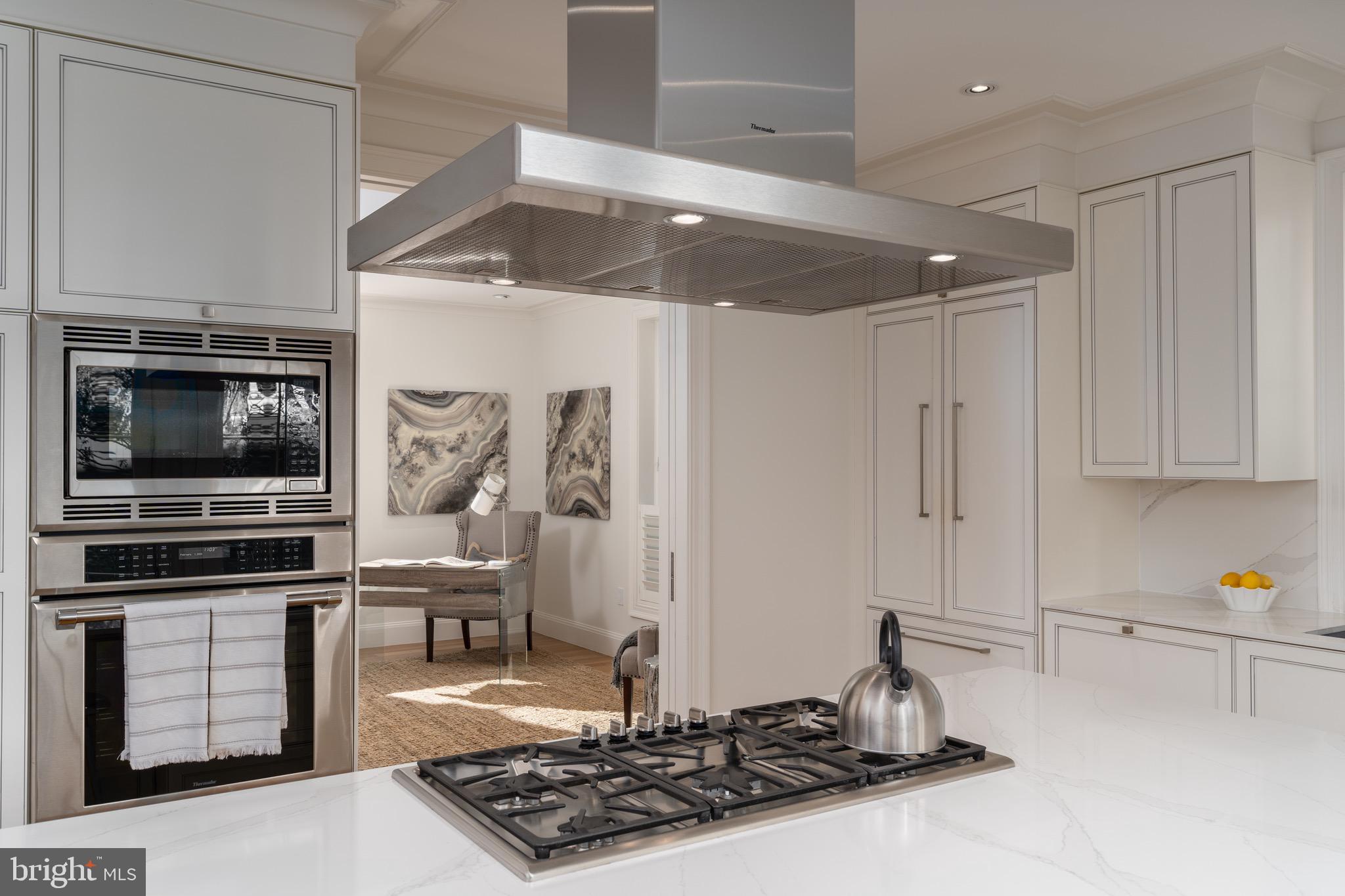 4401 W Street Northwest Washington, DC 20007 - Photo 11 of 45 Kitchen