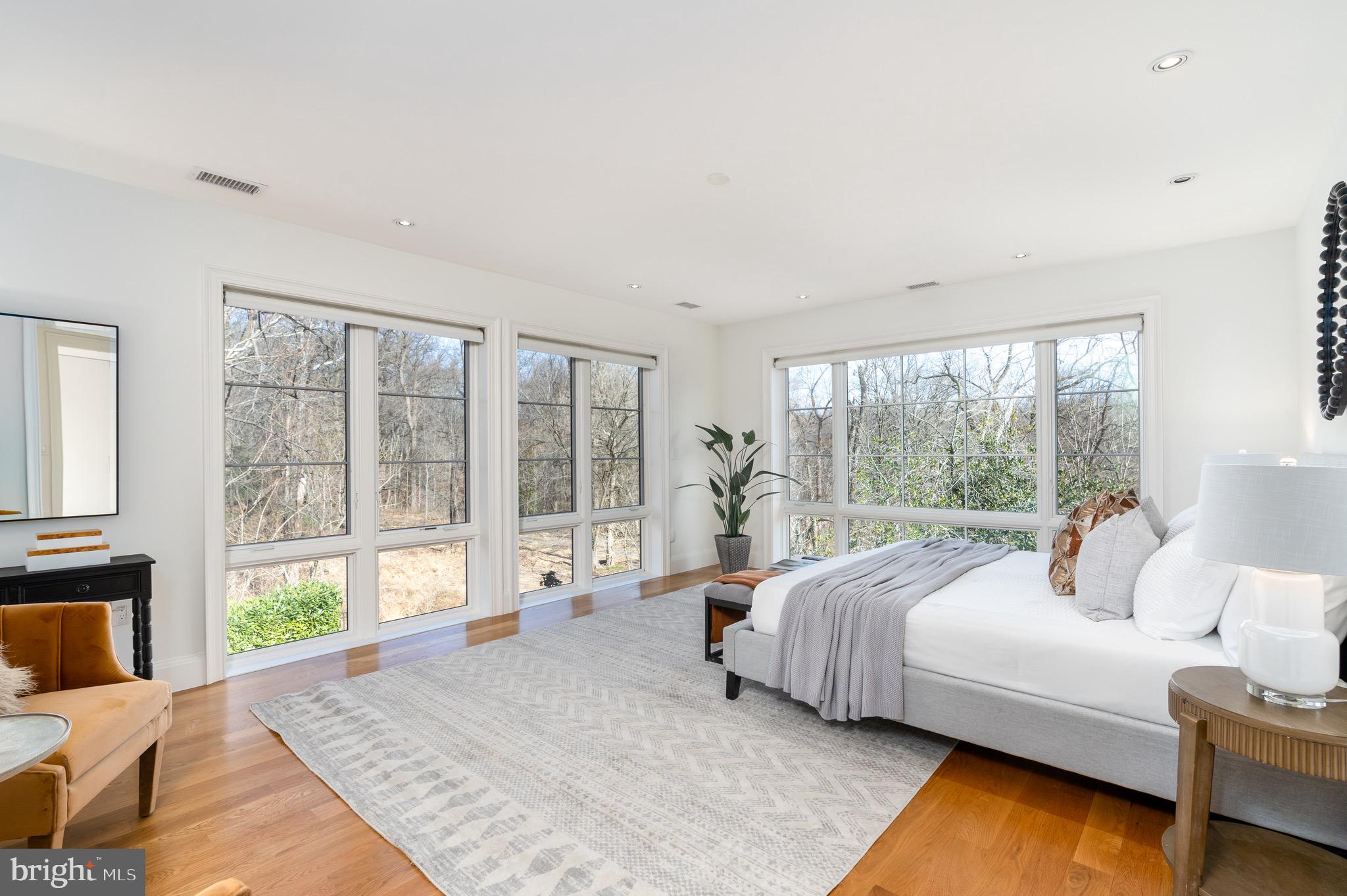 4401 W Street Northwest Washington, DC 20007 - Photo 20 of 45 Primary Bedroom