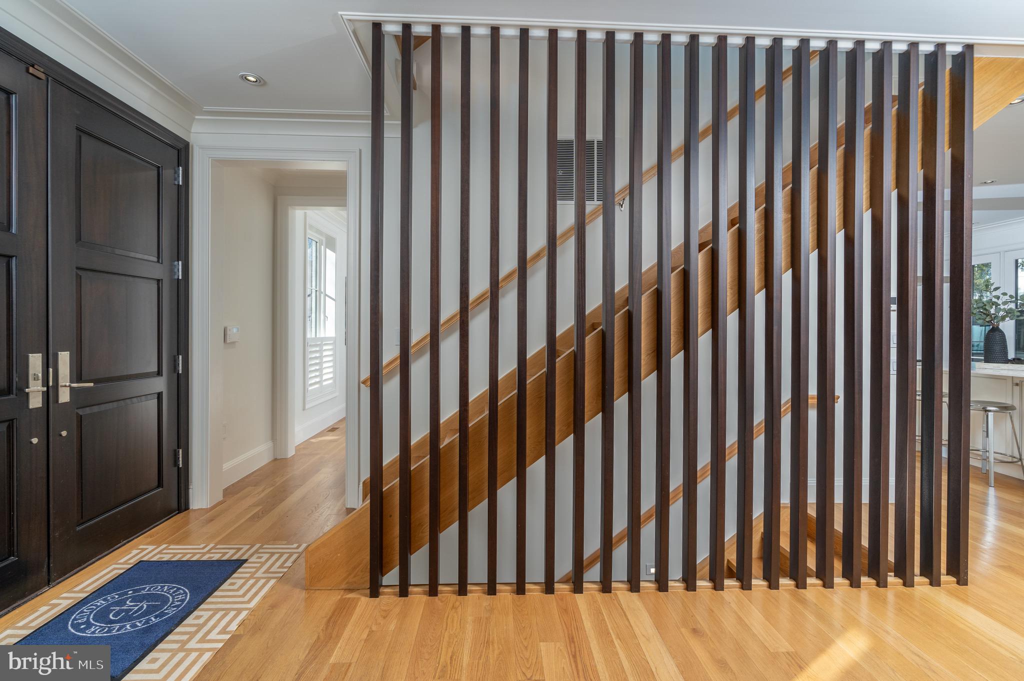 4401 W Street Northwest Washington, DC 20007 - Photo 3 of 45 Foyer