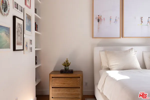 $1,600,000 | 612 Flower Avenue, Unit C, Venice, CA 90291