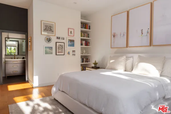 $1,600,000 | 612 Flower Avenue, Unit C, Venice, CA 90291