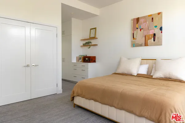 $1,600,000 | 612 Flower Avenue, Unit C, Venice, CA 90291