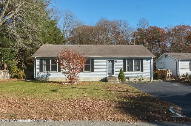 11 Bovanko Road Cream Ridge, NJ 08514 - Photo 1 of 22 front of the house