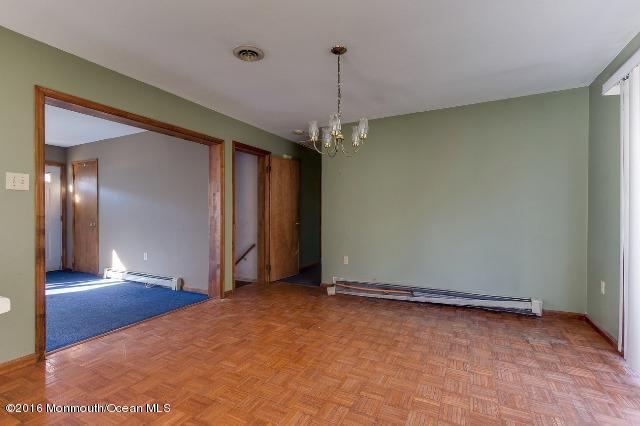 11 Bovanko Road Cream Ridge, NJ 08514 - Photo 14 of 22 dining3