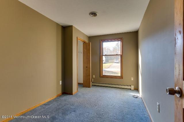 11 Bovanko Road Cream Ridge, NJ 08514 - Photo 10 of 22 bedroom4