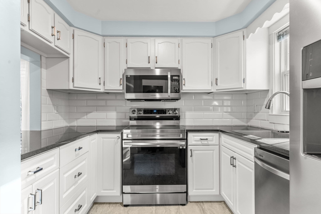 248 Camp Street, Unit R1 Yarmouth, MA 02673 - Photo 3 of 39 Gallery Image 3