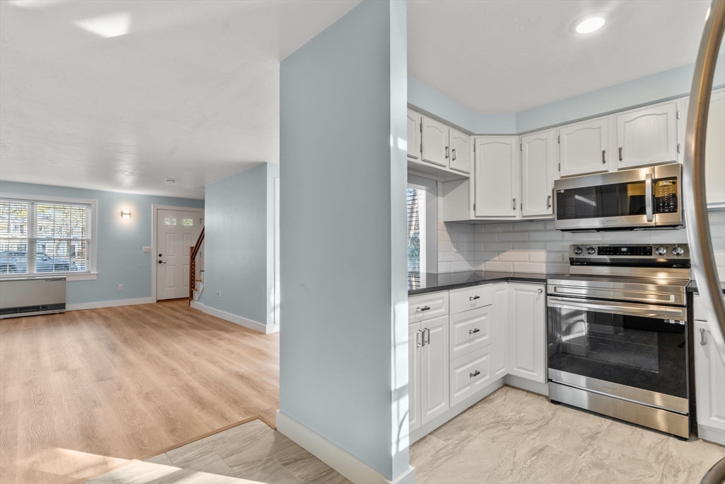 248 Camp Street, Unit R1 Yarmouth, MA 02673 - Photo 4 of 39 Gallery Image 4
