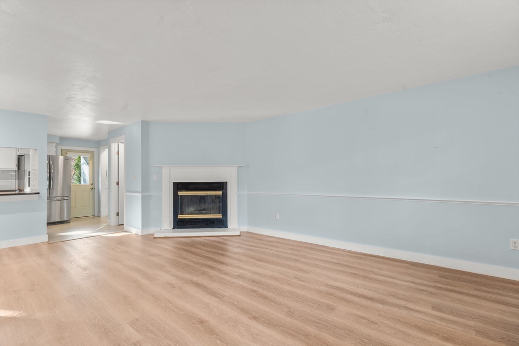 248 Camp Street, Unit R1 Yarmouth, MA 02673 - Photo 9 of 39 Gallery Image 9