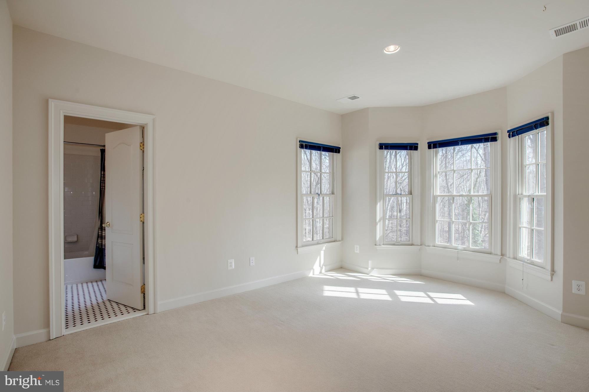 913 Georgetown Ridge Court McLean, VA 22102 - Photo 22 of 30 Bedroom