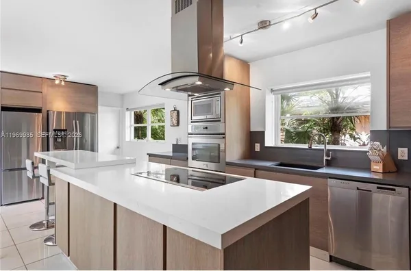 $25,000 | 1025 Belle Meade Island Drive, Miami, FL 33138