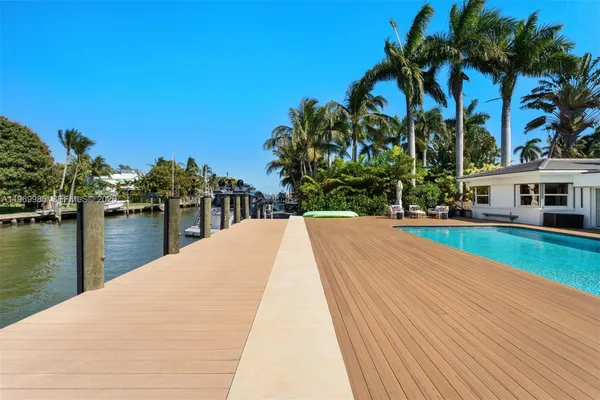 $25,000 | 1025 Belle Meade Island Drive, Miami, FL 33138