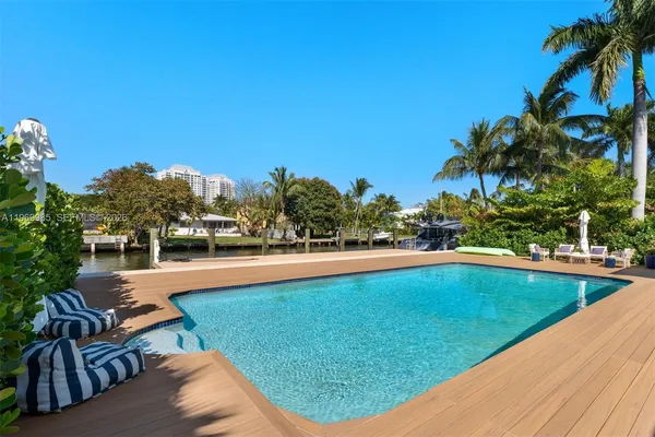 $25,000 | 1025 Belle Meade Island Drive, Miami, FL 33138