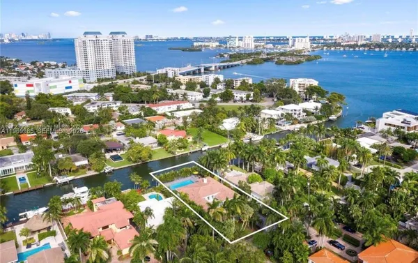 $25,000 | 1025 Belle Meade Island Drive, Miami, FL 33138