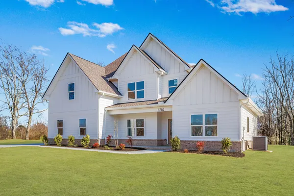 $699,900 | 8780 Cainsville Pike, Lascassas, TN 37085