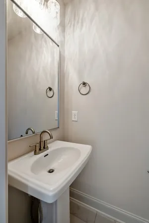 $699,900 | 8780 Cainsville Pike, Lascassas, TN 37085