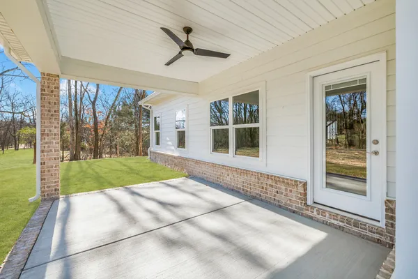 $699,900 | 8780 Cainsville Pike, Lascassas, TN 37085