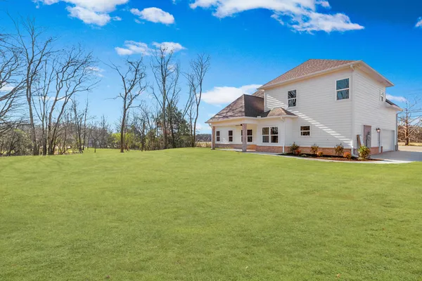 $699,900 | 8780 Cainsville Pike, Lascassas, TN 37085