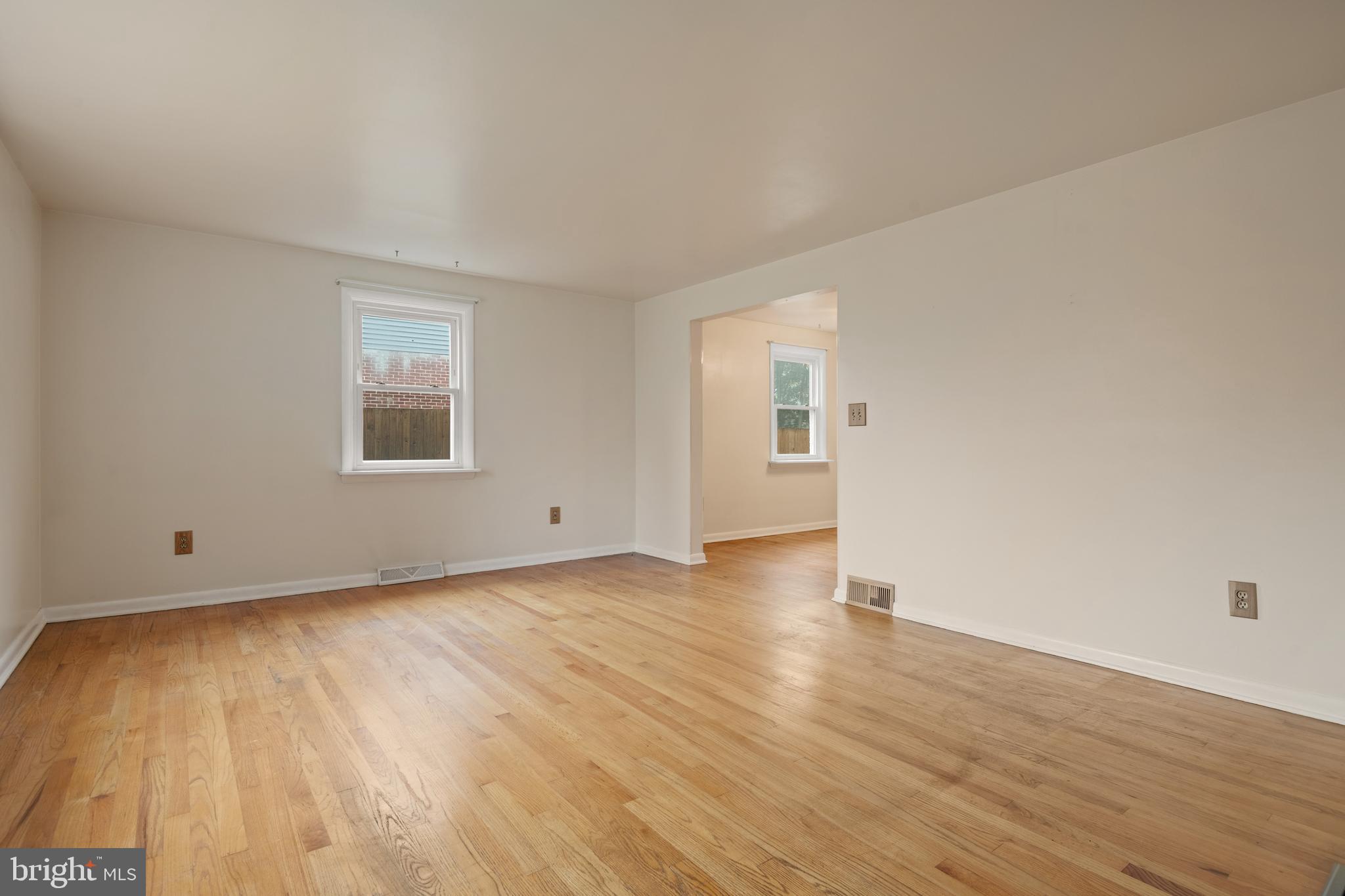 1749 Hemlock Road Lancaster, PA 17603 - Photo 6 of 32 Gallery Image 6