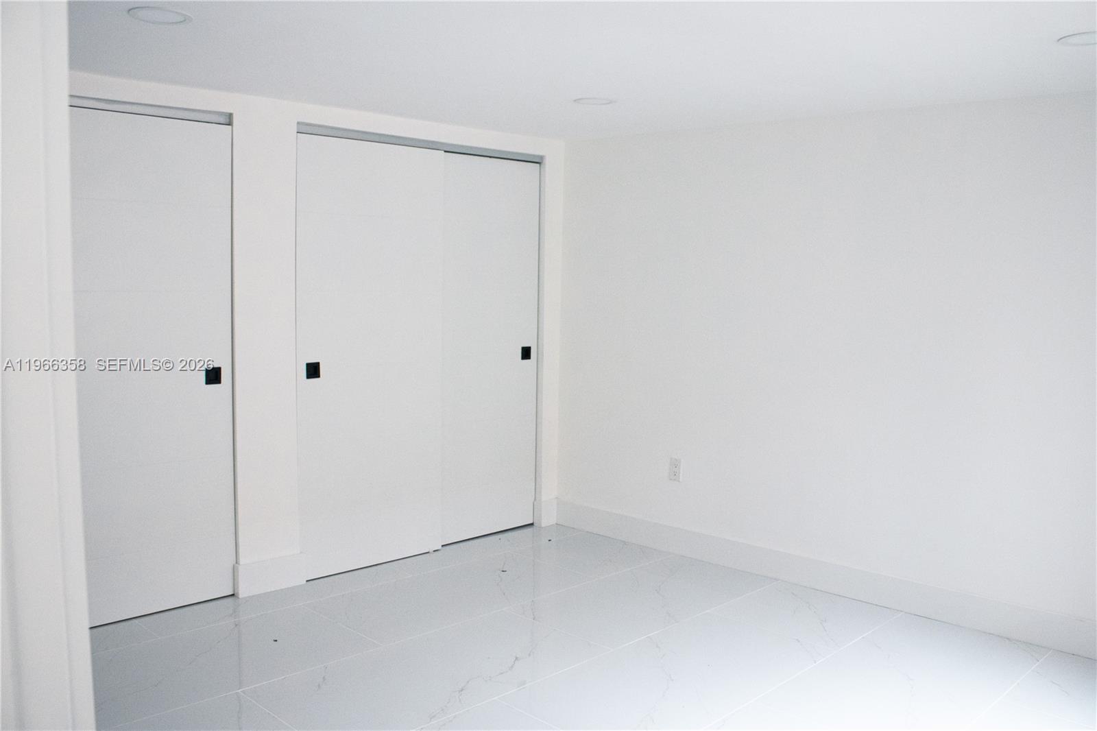 10433 Southwest 118th Court Miami, FL 33186 - Photo 13 of 32 a view of small space