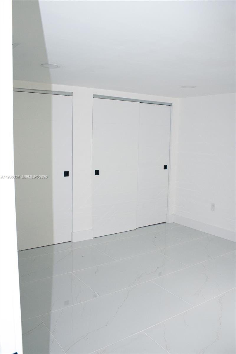 10433 Southwest 118th Court Miami, FL 33186 - Photo 14 of 32