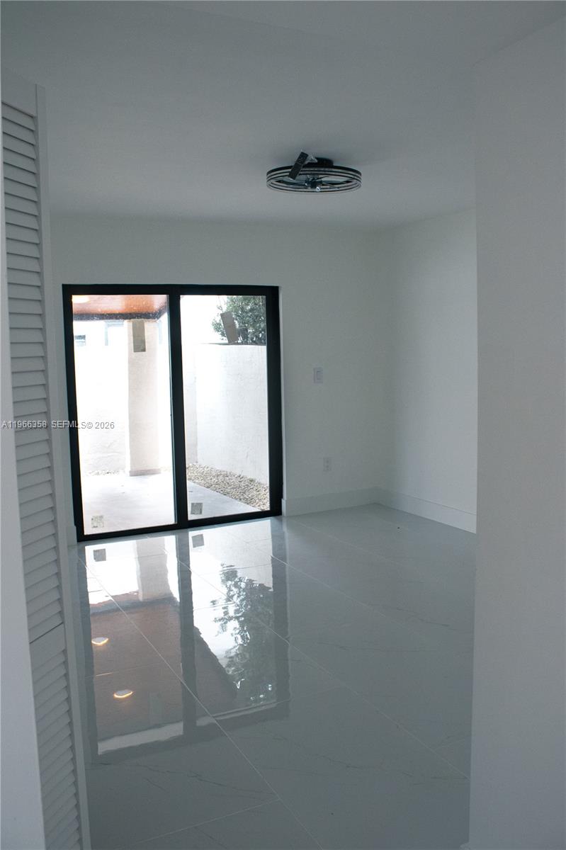 10433 Southwest 118th Court Miami, FL 33186 - Photo 21 of 32