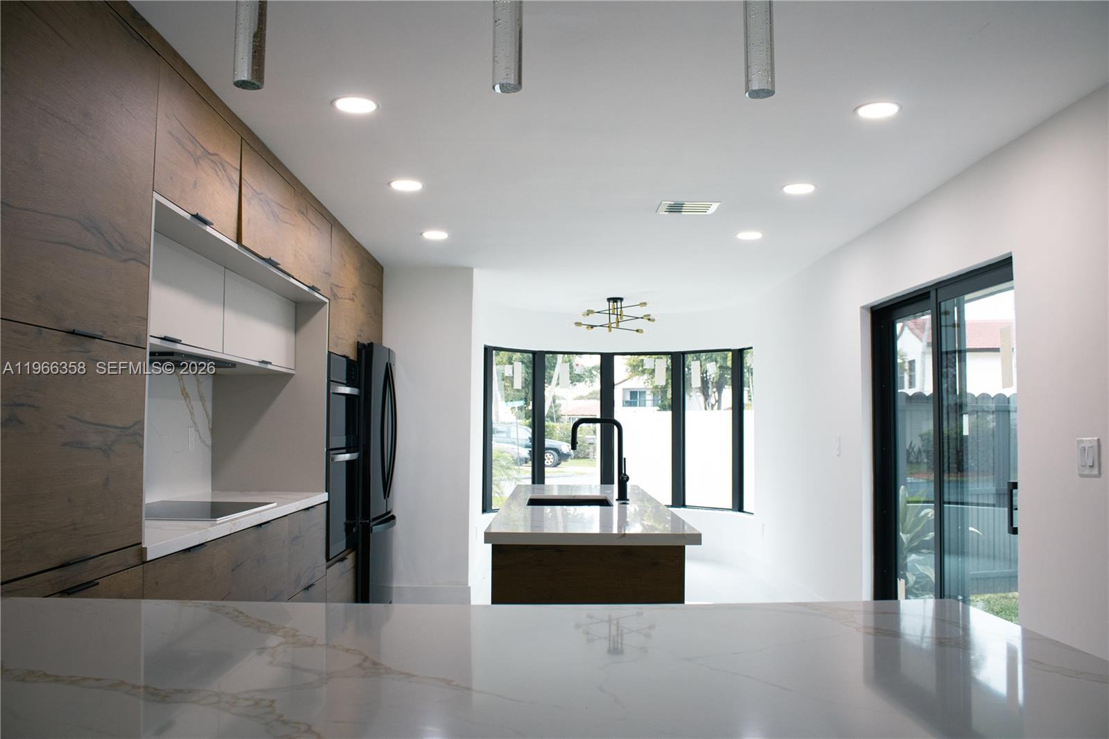 10433 Southwest 118th Court Miami, FL 33186 - Photo 7 of 32