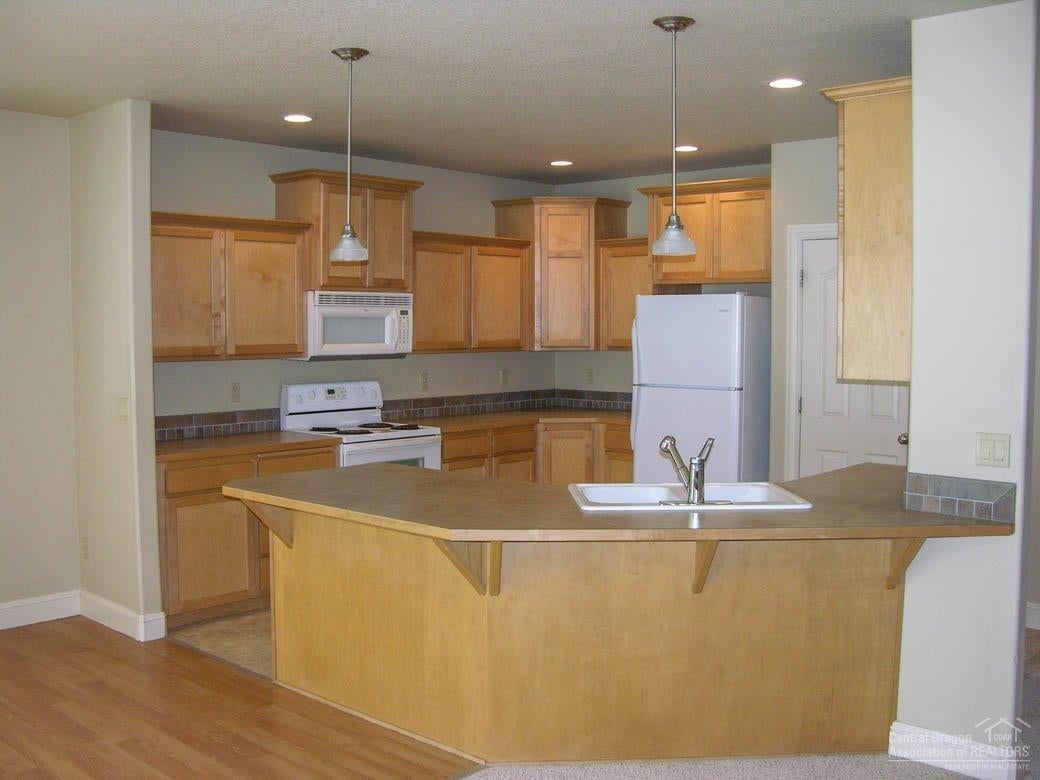 20567 Slalom Way Bend, OR 97702 - Photo 3 of 14 Additional Photo