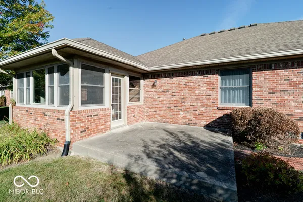 $319,000 | 1031 Woodridge Street, Brownsburg, IN 46112