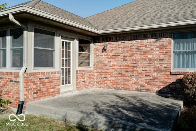 $330,000 | 1031 Woodridge Street, Brownsburg, IN 46112