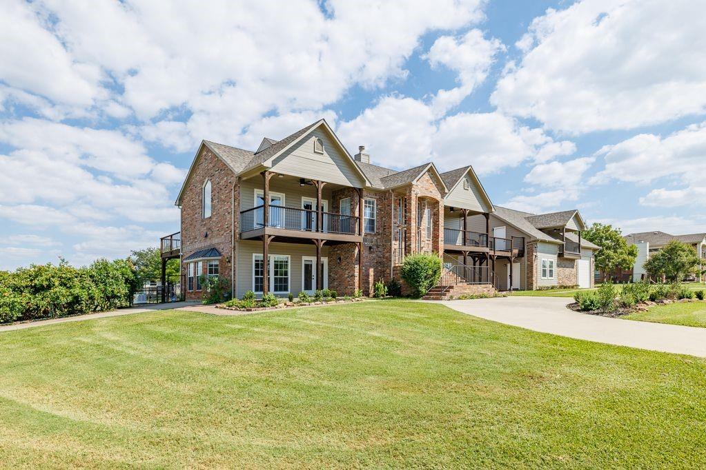 11507 Clipper Circle Frisco, TX 75036 - Photo 12 of 40 a front view of a house with a yard