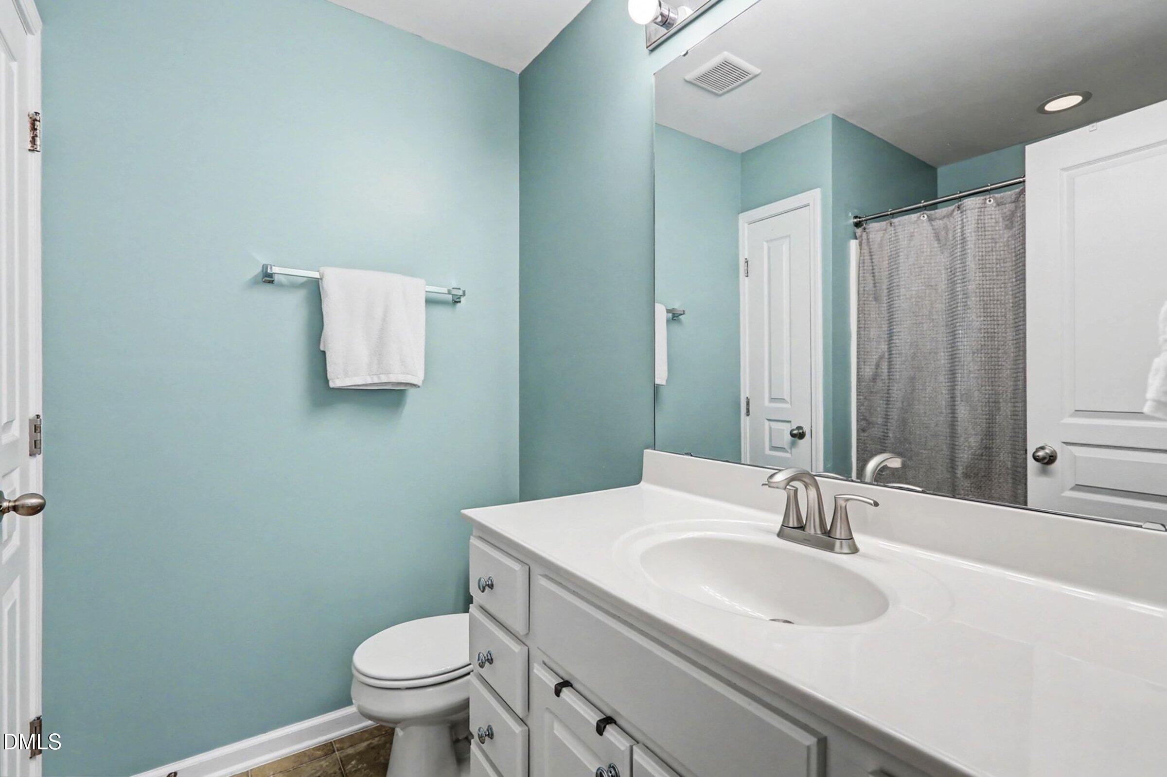 304 Red Elm Drive Durham, NC 27713 - Photo 23 of 30 024_file_3333