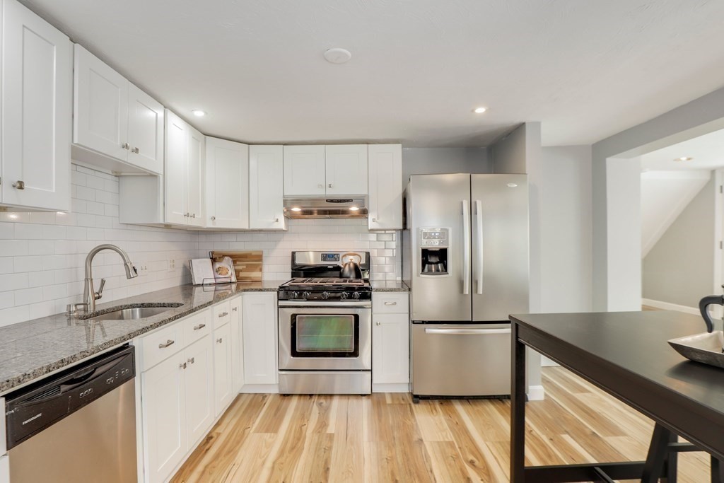 22 Laconia Road Natick, MA 01760 - Photo 11 of 34 Gallery Image 11