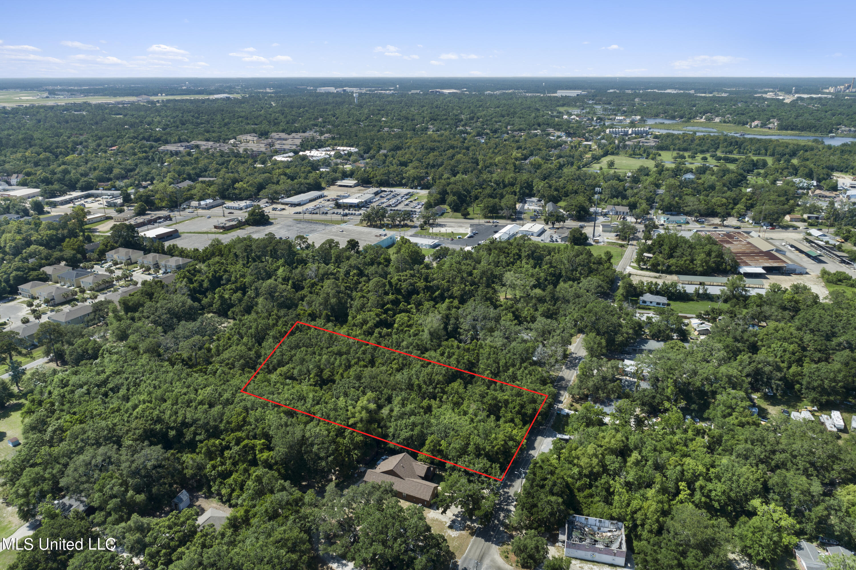 649 Tegarden Road Gulfport, MS 39507 - Photo 2 of 9 Primary Photo