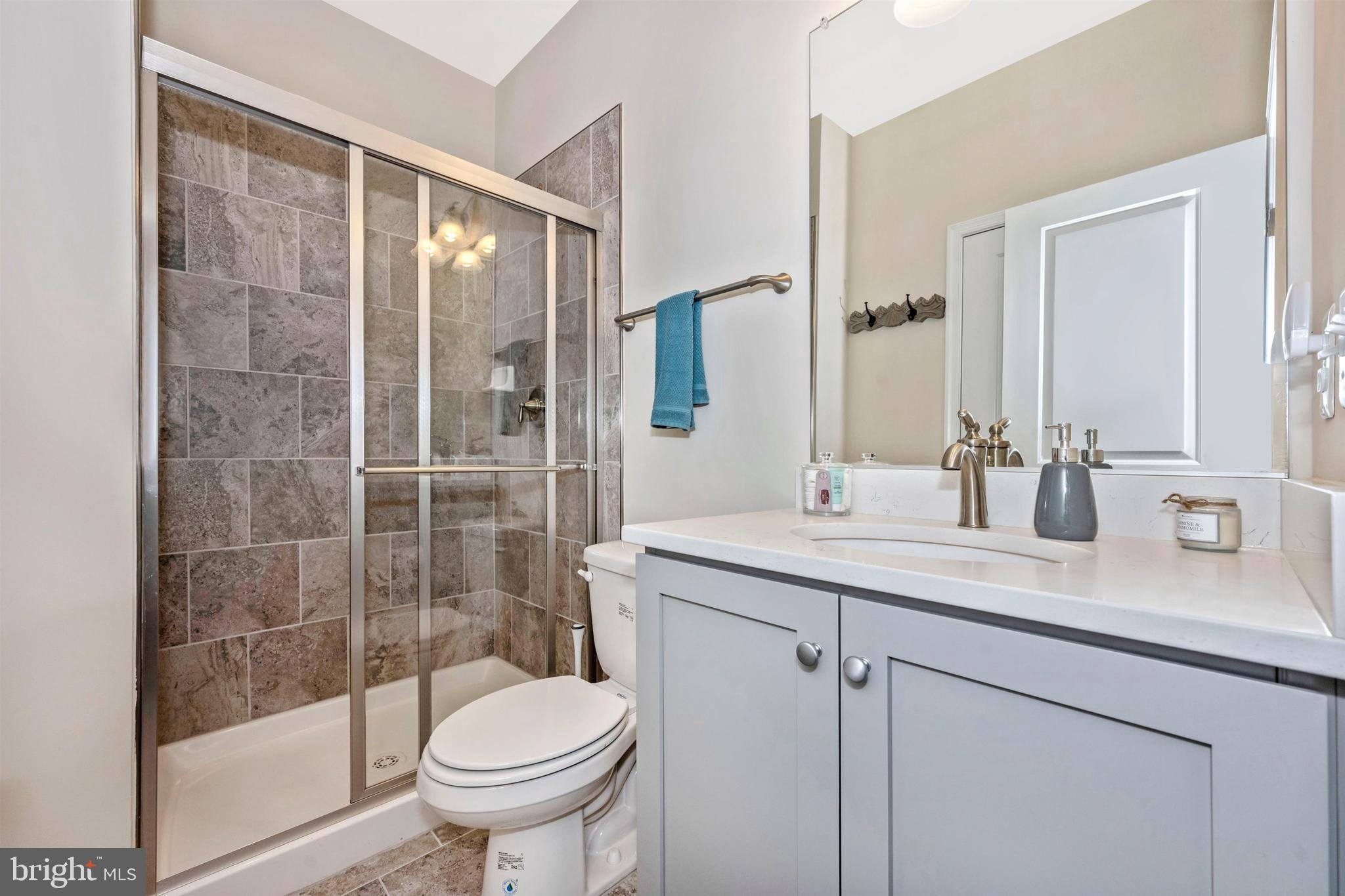 616 Blandwood Road Frederick, MD 21701 - Photo 7 of 45 Entry level full bath
