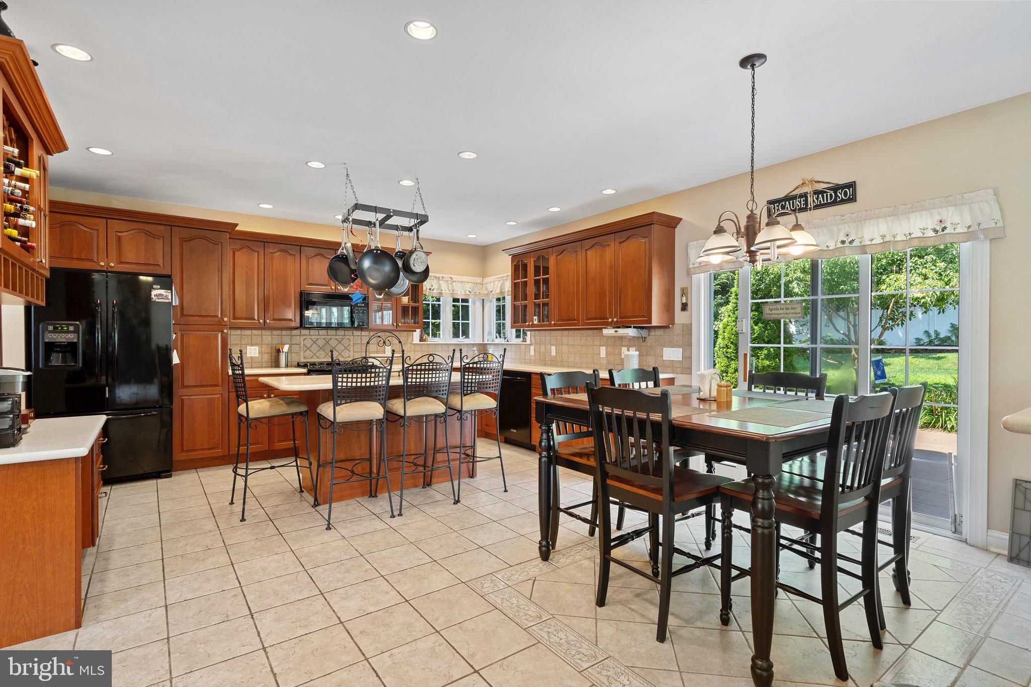 3272 Oak Road Huntingdon Valley, PA 19006 - Photo 21 of 61 Gallery Image 21
