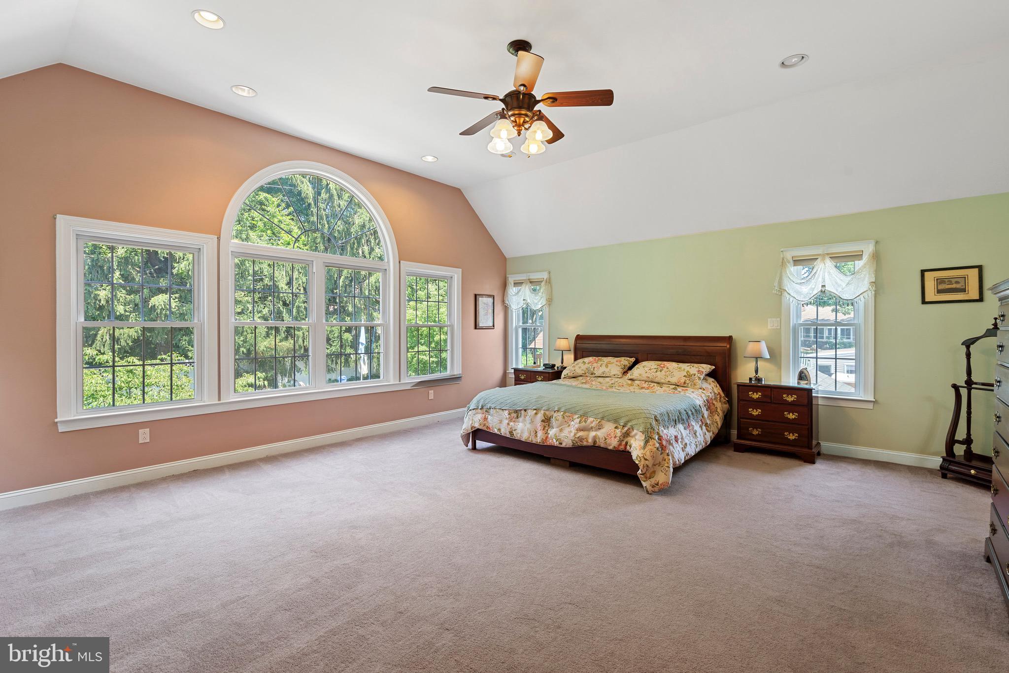 3272 Oak Road Huntingdon Valley, PA 19006 - Photo 34 of 61 Gallery Image 34