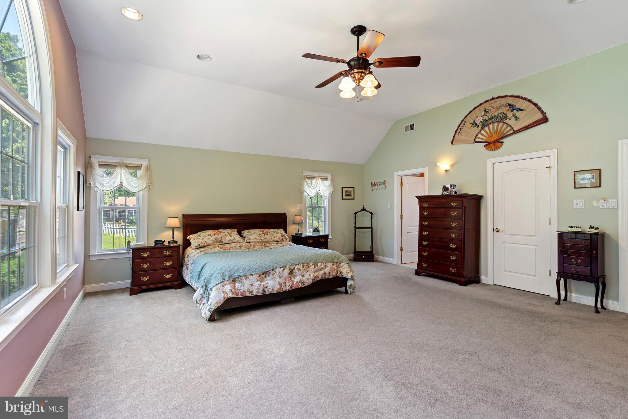 3272 Oak Road Huntingdon Valley, PA 19006 - Photo 36 of 61 Gallery Image 36