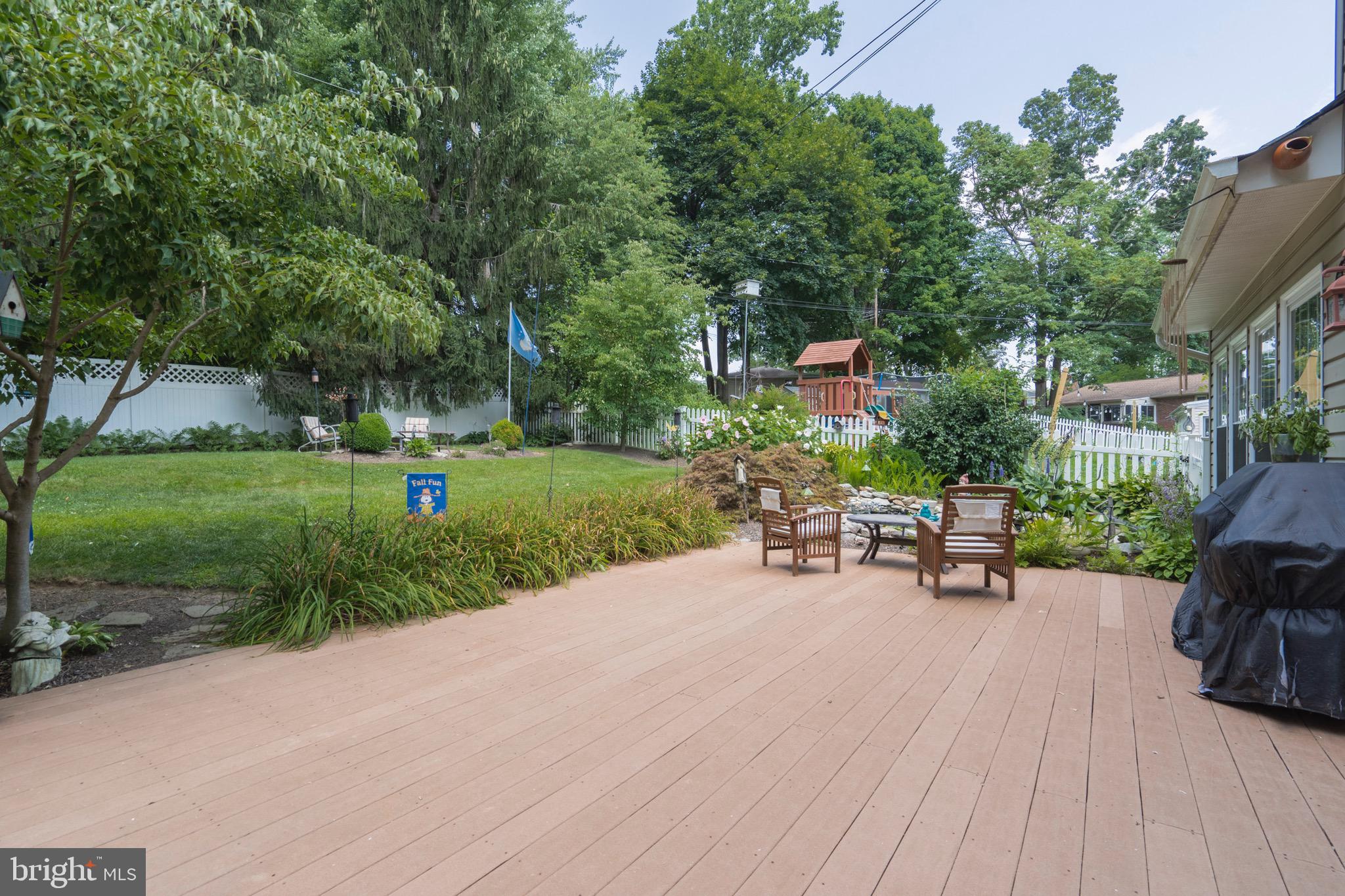 3272 Oak Road Huntingdon Valley, PA 19006 - Photo 51 of 61 Gallery Image 51