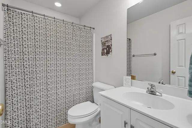 $699,999 | 100 Raven Lane, Carrboro, NC 27510