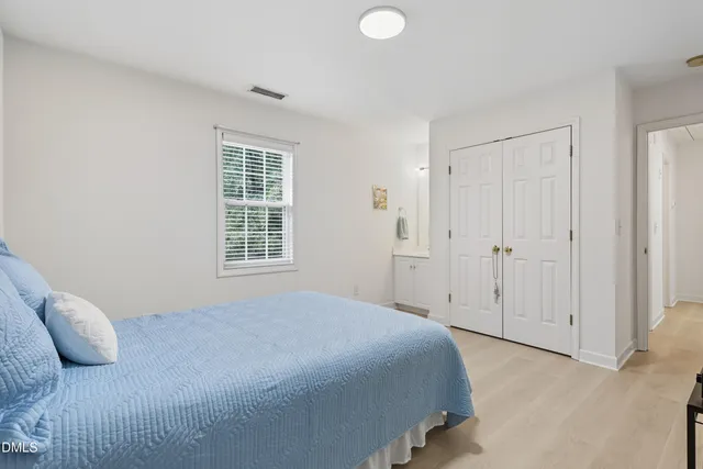 $699,999 | 100 Raven Lane, Carrboro, NC 27510