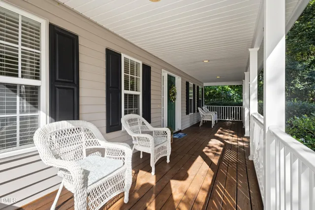 $699,999 | 100 Raven Lane, Carrboro, NC 27510