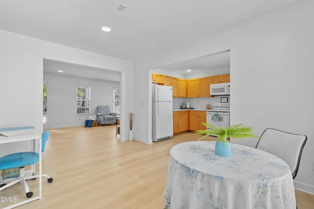 $699,999 | 100 Raven Lane, Carrboro, NC 27510