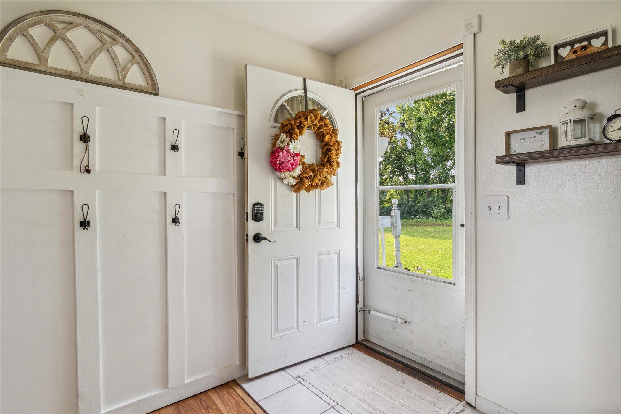 5890 Vrooman Road Jackson, MI 49201 - Photo 4 of 34 06-5890-Vrooman-Rd-Jackson-MI-49201-Wind