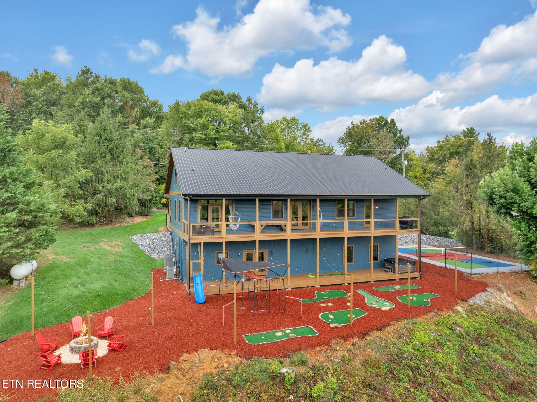 3369 Robeson Road Sevierville, TN 37862 - Photo 3 of 31