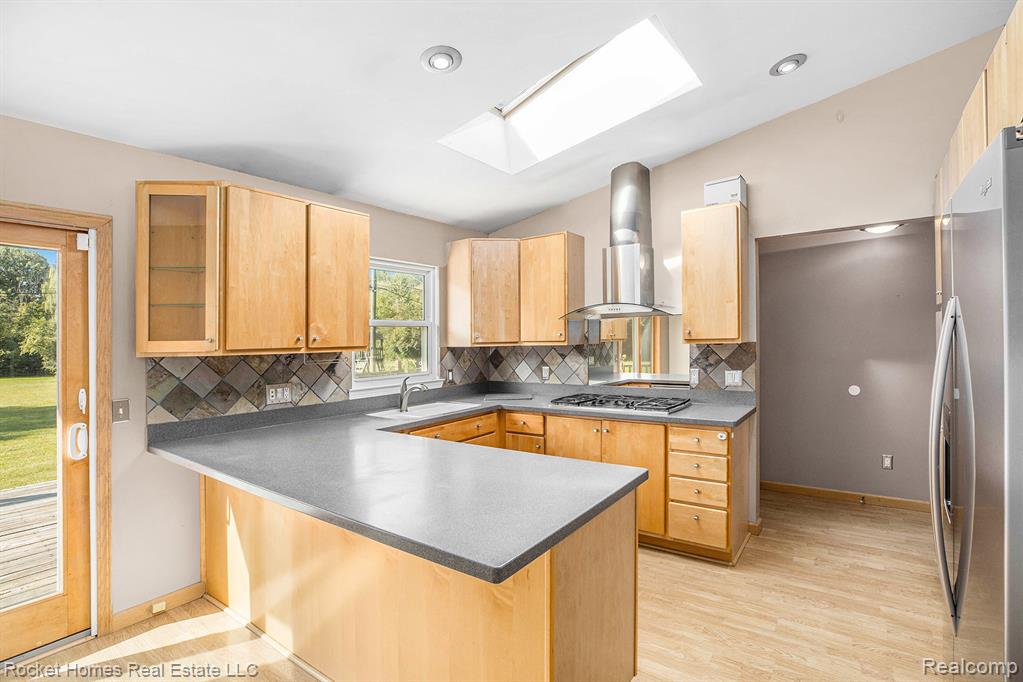 1815 Ruby Avenue Rochester Hills, MI 48309 - Photo 12 of 34