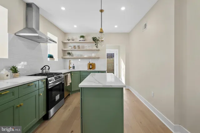 a picture of city view